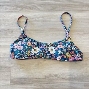 O'Neill Eliza Ditsy Surfside Printed Bikini Top Multi Back Tie Closure